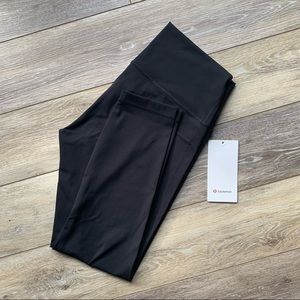 Lululemon Leggings Wunder Under High-Rise Tight 25” Luxtreme (size 12)